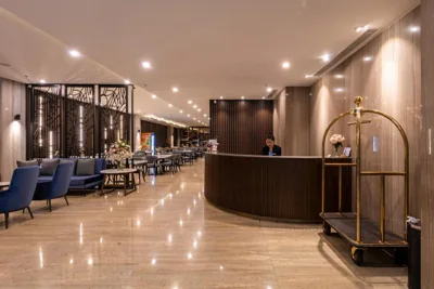 Nhat Ha Lavish Hotel – Foto’s 7