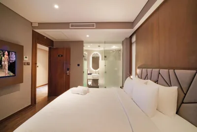 Nhat Ha Lavish Hotel – Foto’s 9